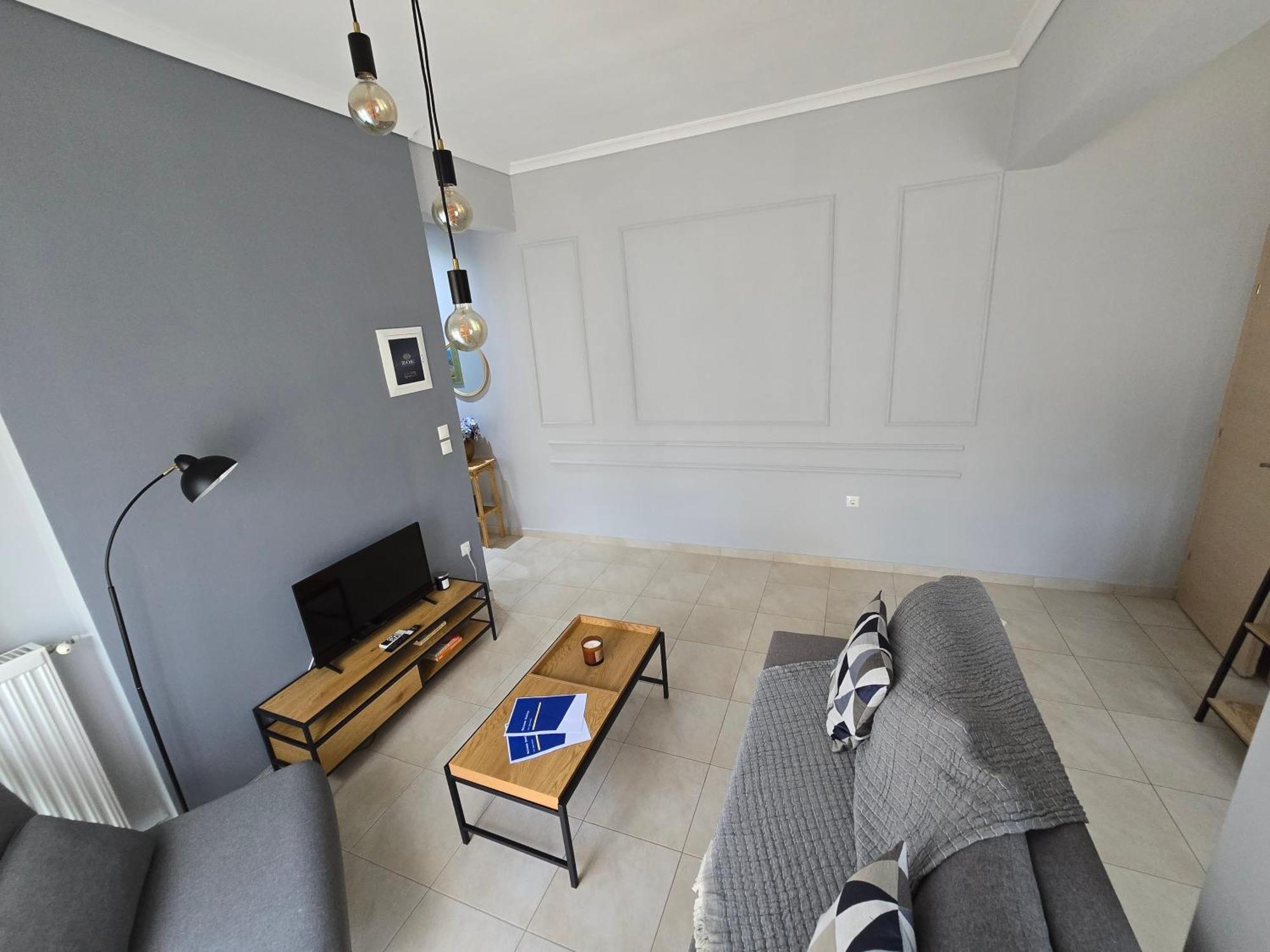 Zoe Apartment